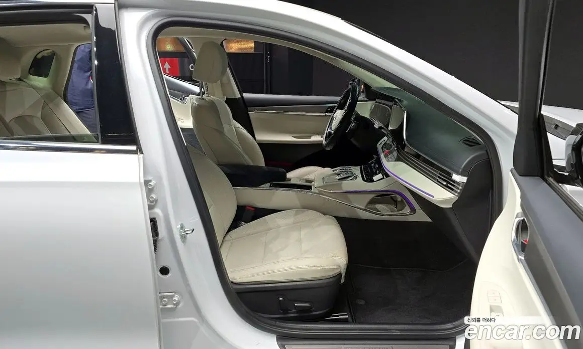 Hyundai Grandeur 2021 3.3 автомат (гидро), фото 11