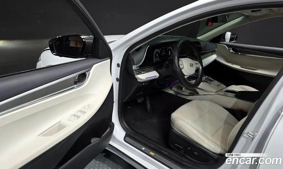 Hyundai Grandeur 2021 3.3 автомат (гидро), фото 10
