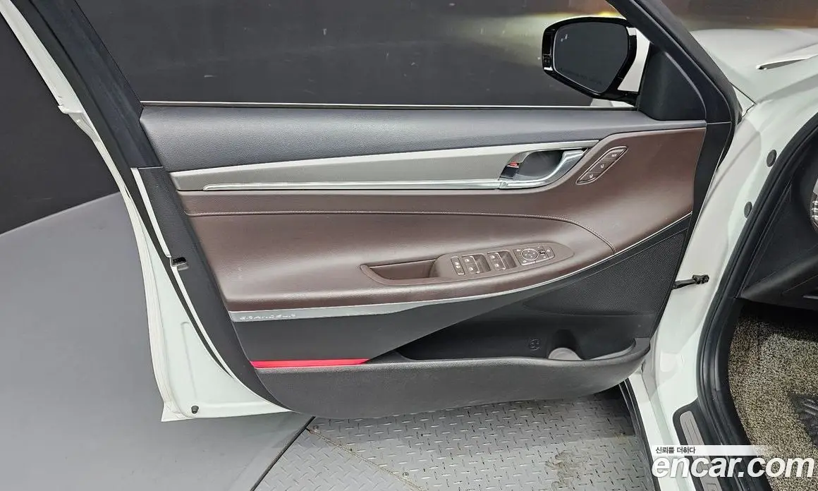 Hyundai Grandeur 2021 2.5 автомат (гидро), фото 14