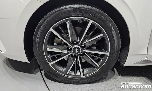 Hyundai Grandeur 2021 2.5 автомат (гидро), миниатюра 5