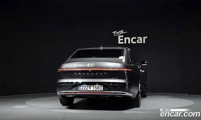 Hyundai Grandeur 2023 1.6 автомат (гидро), миниатюра 4