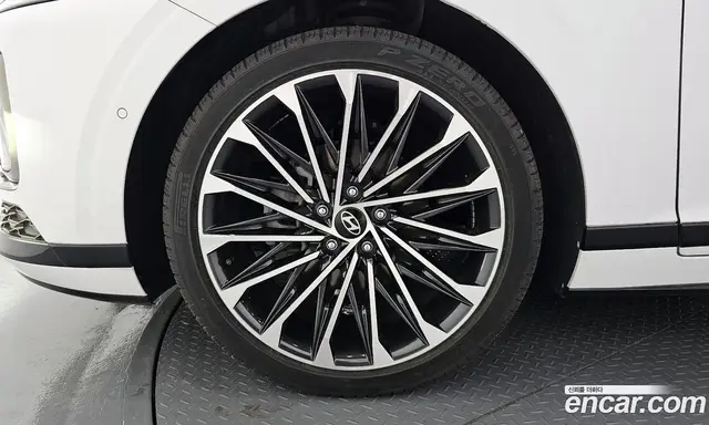 Hyundai Grandeur 2023 1.6 автомат (гидро), миниатюра 5