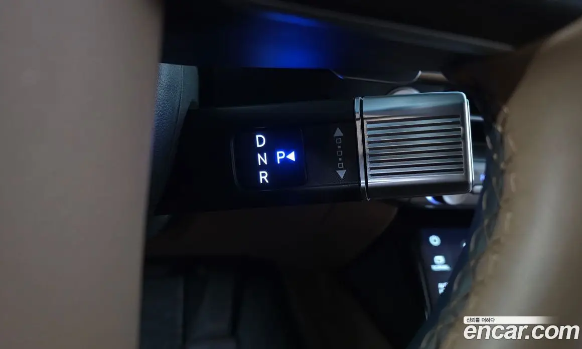 Hyundai Grandeur 2024 2.5 автомат (гидро), фото 12