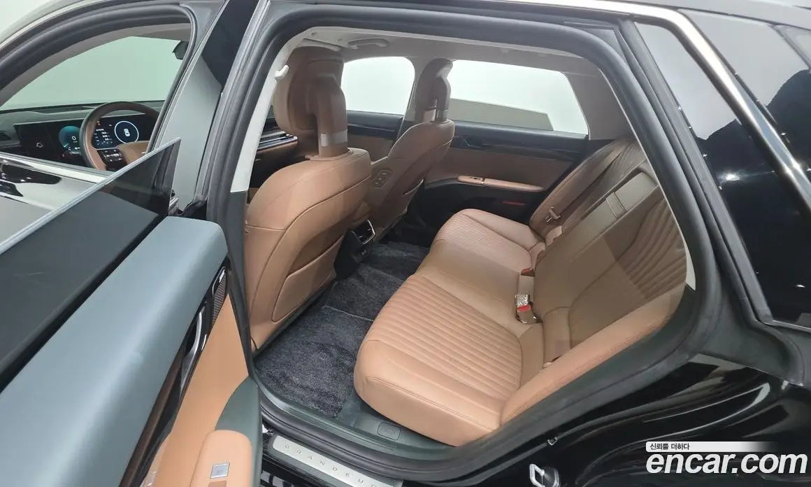 Hyundai Grandeur 2024 2.5 автомат (гидро), фото 16