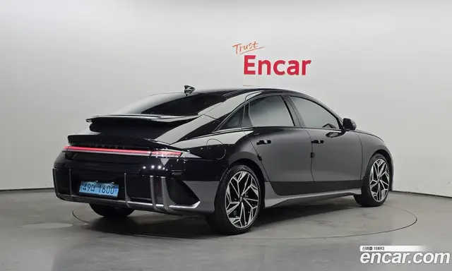Hyundai Ioniq 6 2023 0.1 автомат (гидро), миниатюра 2
