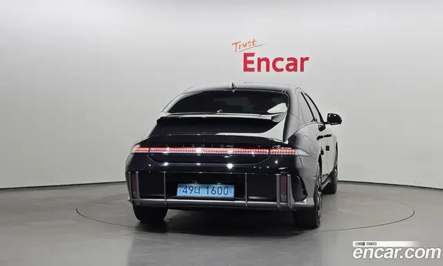 Hyundai Ioniq 6 2023 0.1 автомат (гидро), миниатюра 4