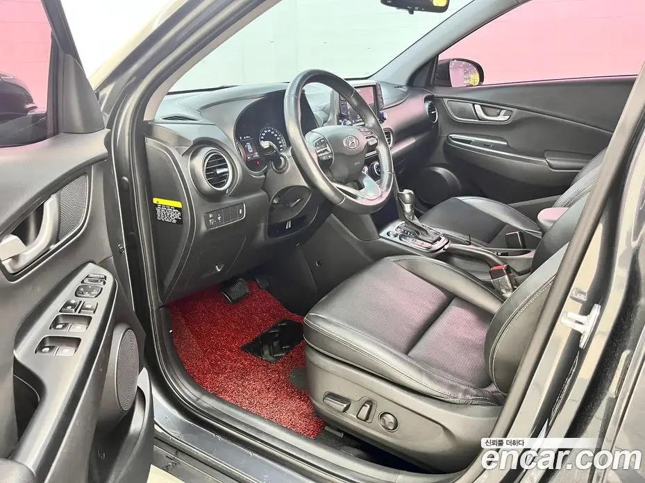 Hyundai Kona 2017 1.6 автомат (гидро), фото 12