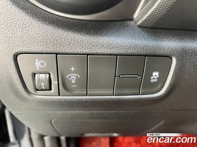 Hyundai Kona 2017 1.6 автомат (гидро), миниатюра 10