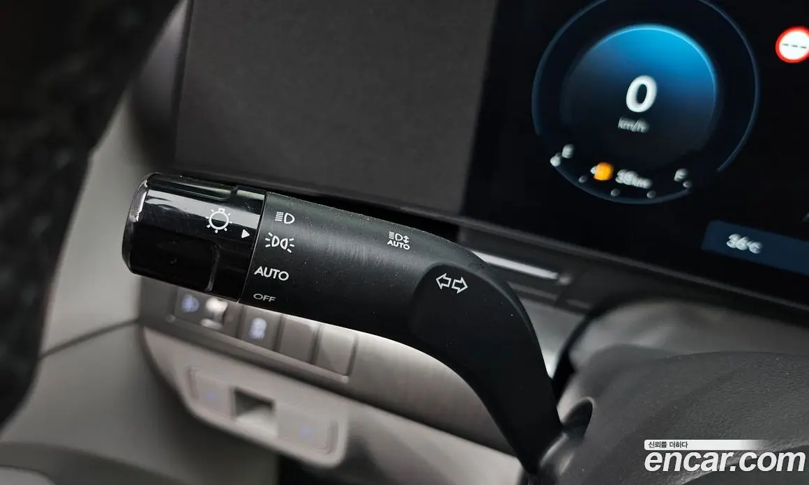 Hyundai Kona 2023 1.6 автомат (гидро), фото 33
