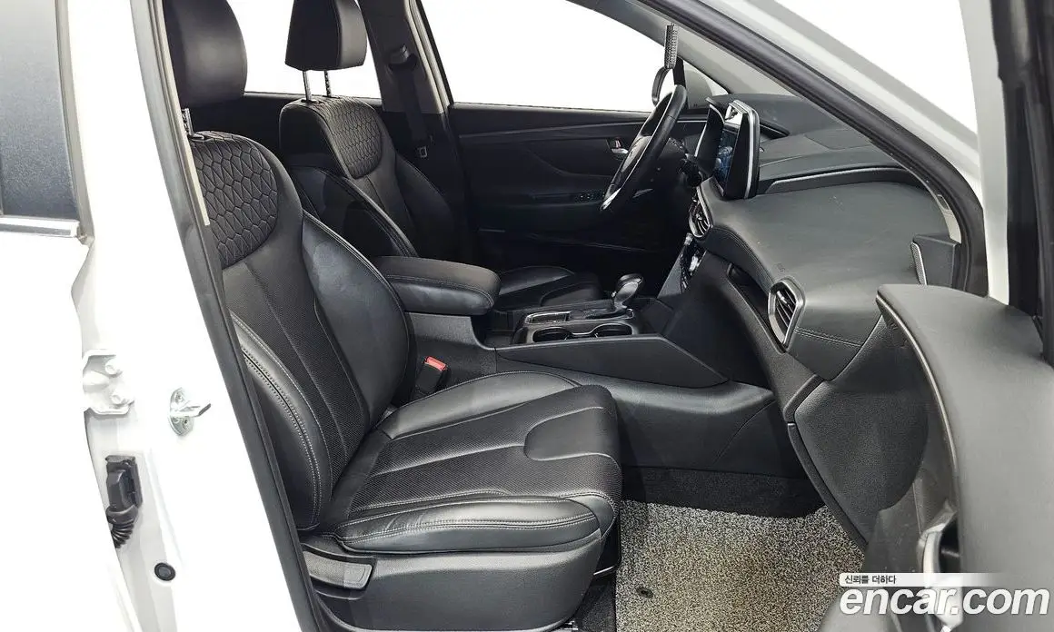 Hyundai Santa Fe 2019 2.0 автомат (гидро), фото 16