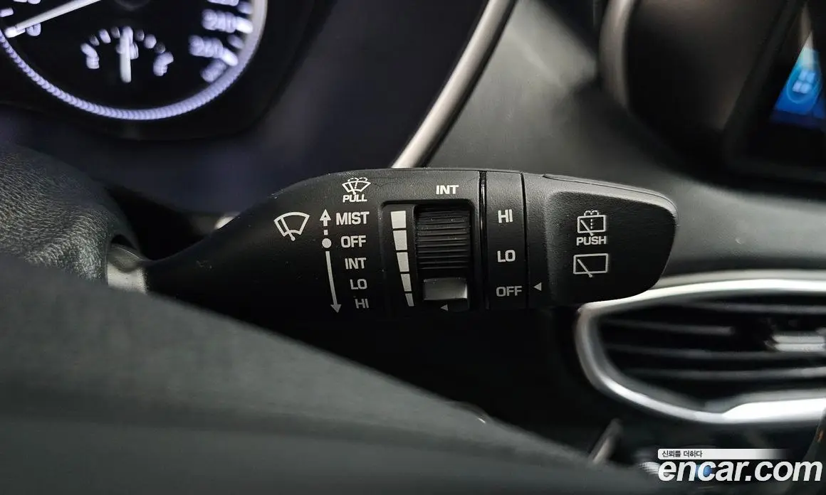 Hyundai Santa Fe 2019 2.0 автомат (гидро), фото 27