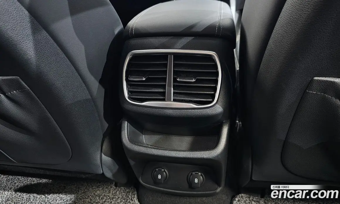 Hyundai Santa Fe 2019 2.0 автомат (гидро), фото 31