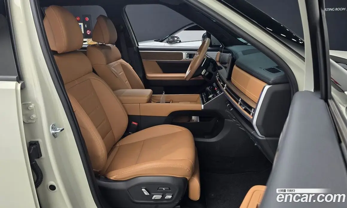 Hyundai Santa Fe 2024 2.5 автомат (гидро), фото 13