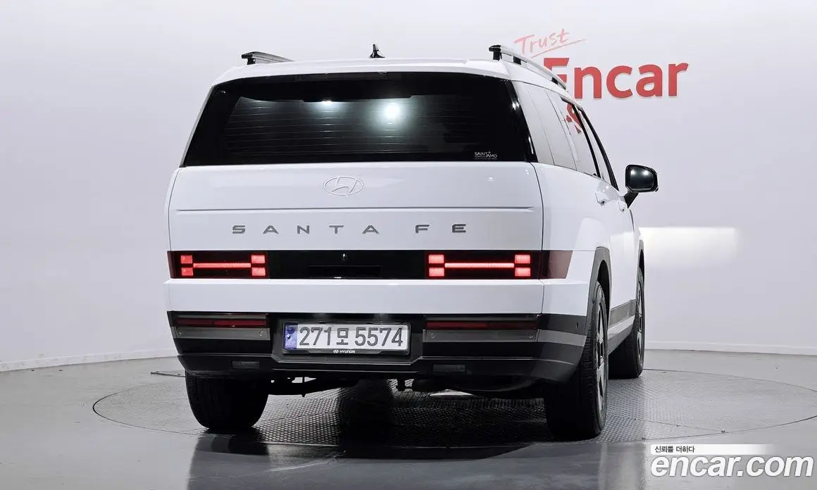 Hyundai Santa Fe 2024 1.6 автомат (гидро), фото 4