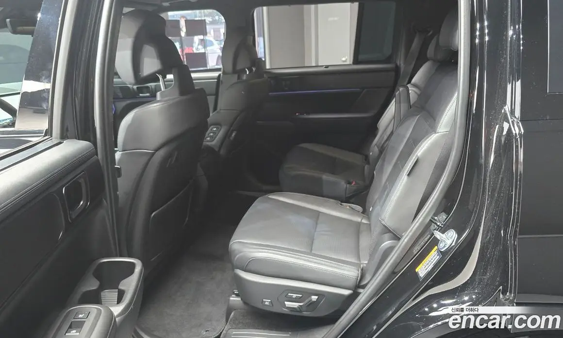 Hyundai Santa Fe 2024 1.6 автомат (гидро), фото 16