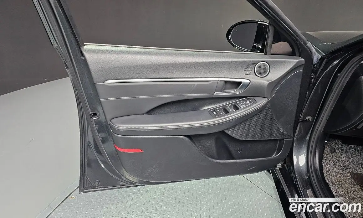 Hyundai Sonata 2021 1.6 автомат (гидро), фото 14