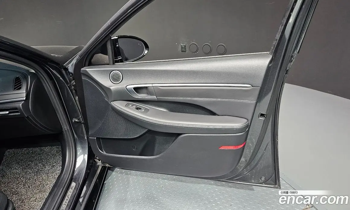 Hyundai Sonata 2021 1.6 автомат (гидро), фото 15