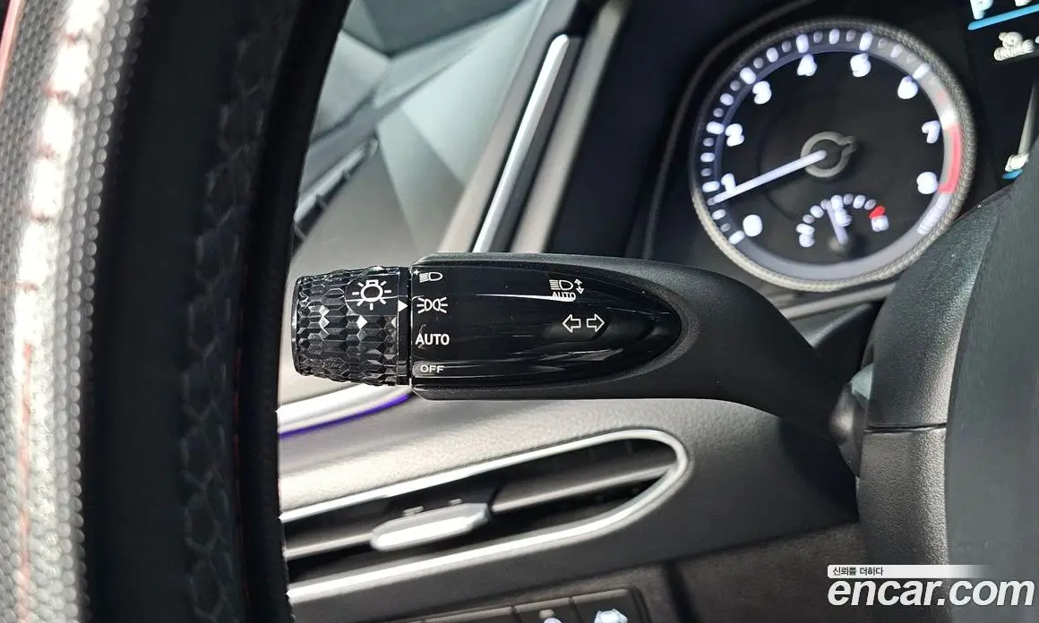 Hyundai Sonata 2021 1.6 автомат (гидро), фото 31