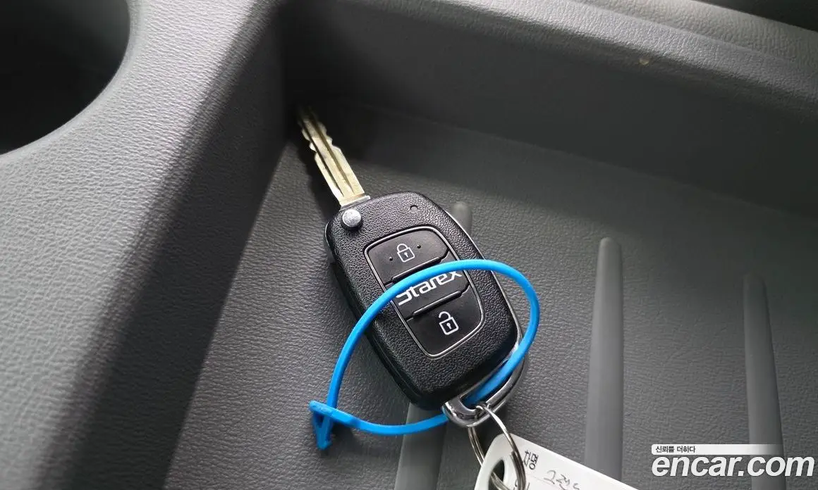 Hyundai Starex 2020 2.5 автомат (гидро), фото 25