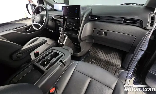 Hyundai Staria 2024 3.5 автомат (гидро), миниатюра 7