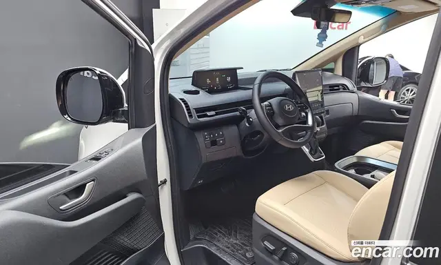 Hyundai Staria 2025 2.2 автомат (гидро), миниатюра 12