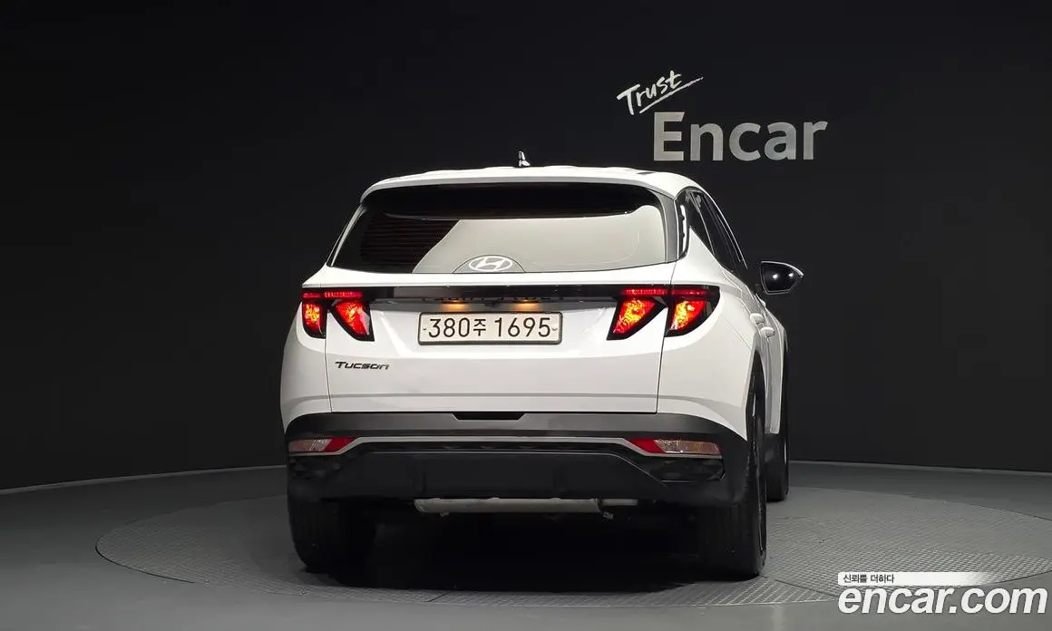 Hyundai Tucson 2021 1.6 автомат (гидро), фото 4