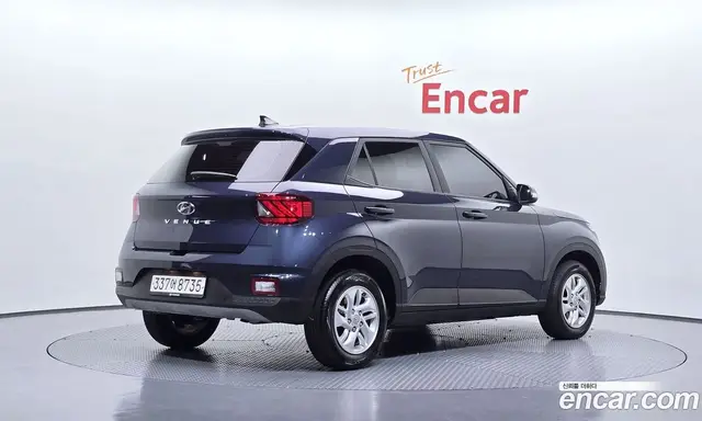 Hyundai Venue 2020 1.6 автомат (гидро), миниатюра 2