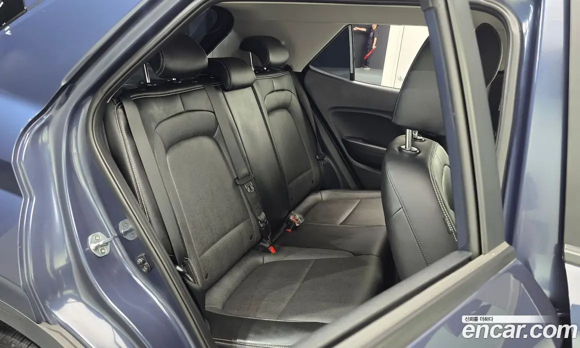 Hyundai Venue 2020 1.6 автомат (гидро), фото 16