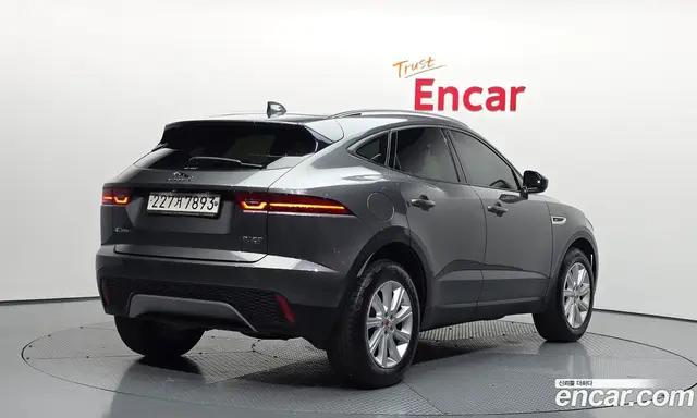 Jaguar E-Pace 2019 2.0 автомат (гидро), миниатюра 2 Jaguar E-Pace 2019 2.0 автомат (гидро), миниатюра 2