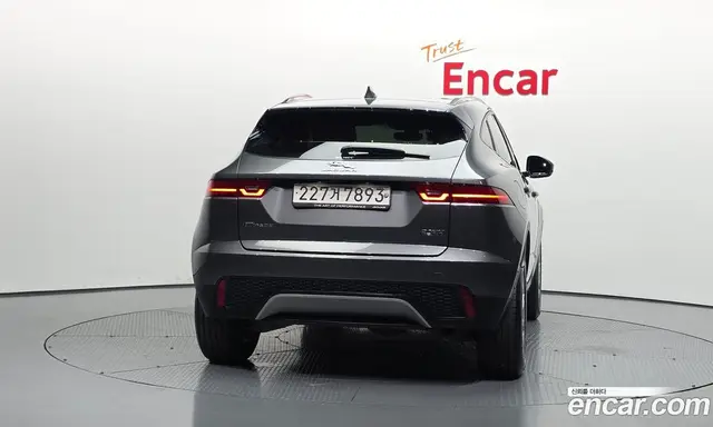 Jaguar E-Pace 2019 2.0 автомат (гидро), миниатюра 4 Jaguar E-Pace 2019 2.0 автомат (гидро), миниатюра 4