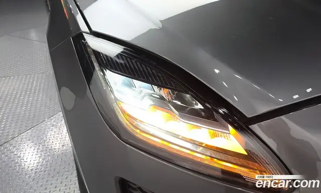 Jaguar E-Pace 2019 2.0 автомат (гидро), миниатюра 8 Jaguar E-Pace 2019 2.0 автомат (гидро), миниатюра 8