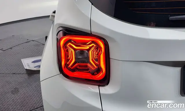 Jeep Renegade 2020 2.4 автомат (гидро), миниатюра 9