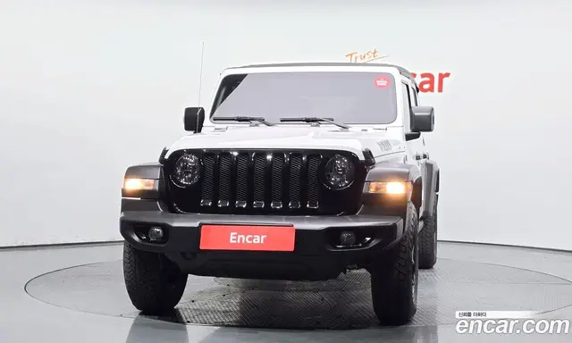 Jeep Wrangler 2020 2.0 автомат (гидро), миниатюра 3