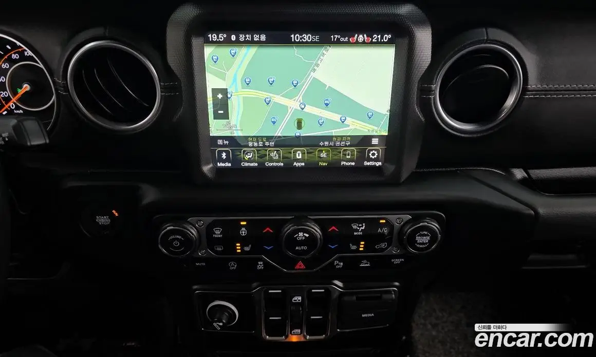 Jeep Wrangler 2022 2.0 автомат (гидро), фото 14