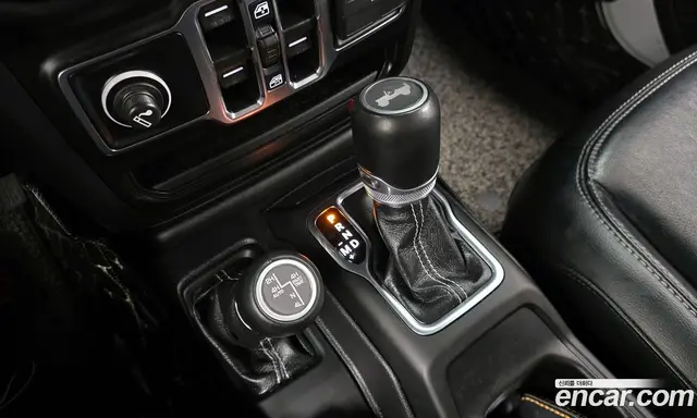 Jeep Wrangler 2022 2.0 автомат (гидро), миниатюра 9