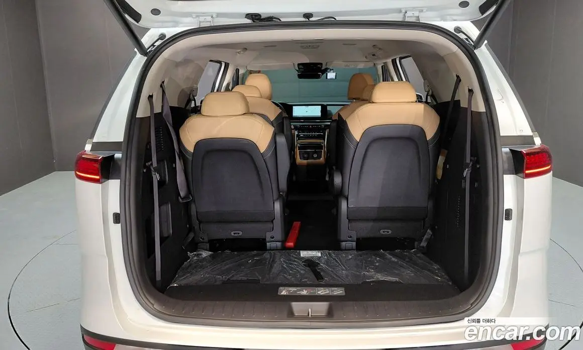 Kia Carnival 2022 3.5 автомат (гидро), фото 25