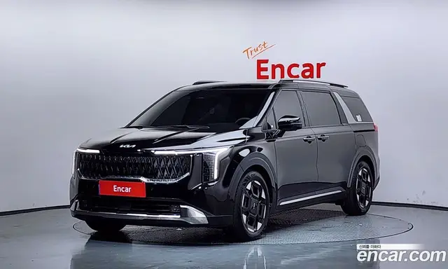 Kia Carnival, 2024, 15 668 км