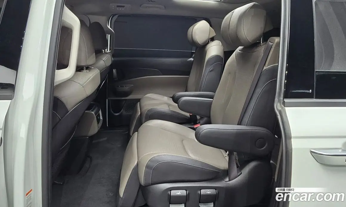 Kia Carnival 2024 3.5 автомат (гидро), фото 12