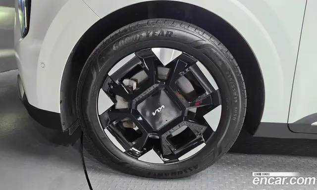 Kia Carnival 2024 3.5 автомат (гидро), миниатюра 5
