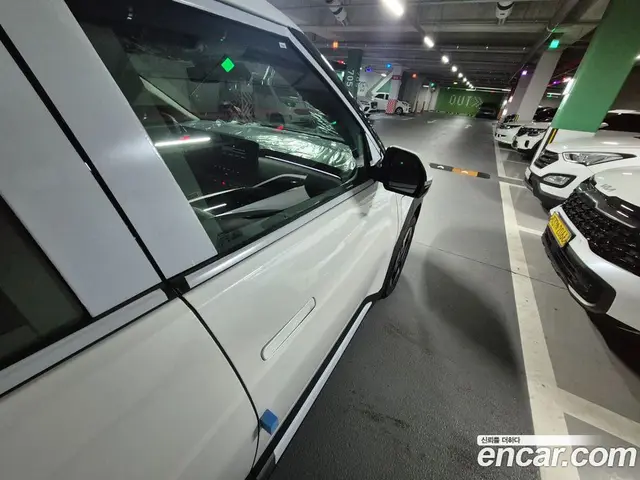 Kia EV3 2026 автомат (гидро), миниатюра 8