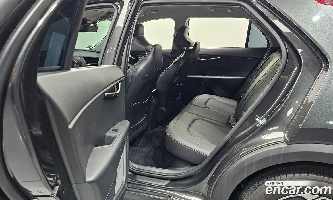 Kia Niro 2022 1.6 автомат (гидро), фото 16