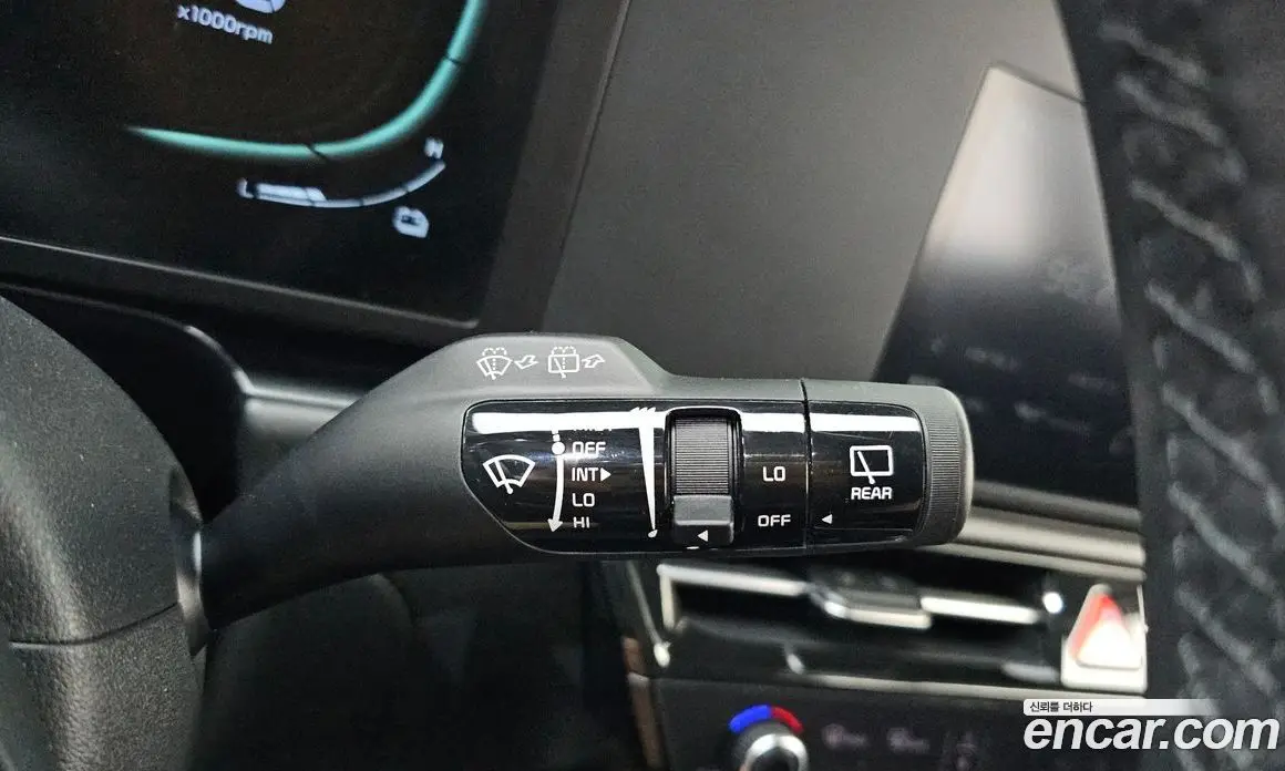 Kia Niro 2022 1.6 автомат (гидро), фото 25