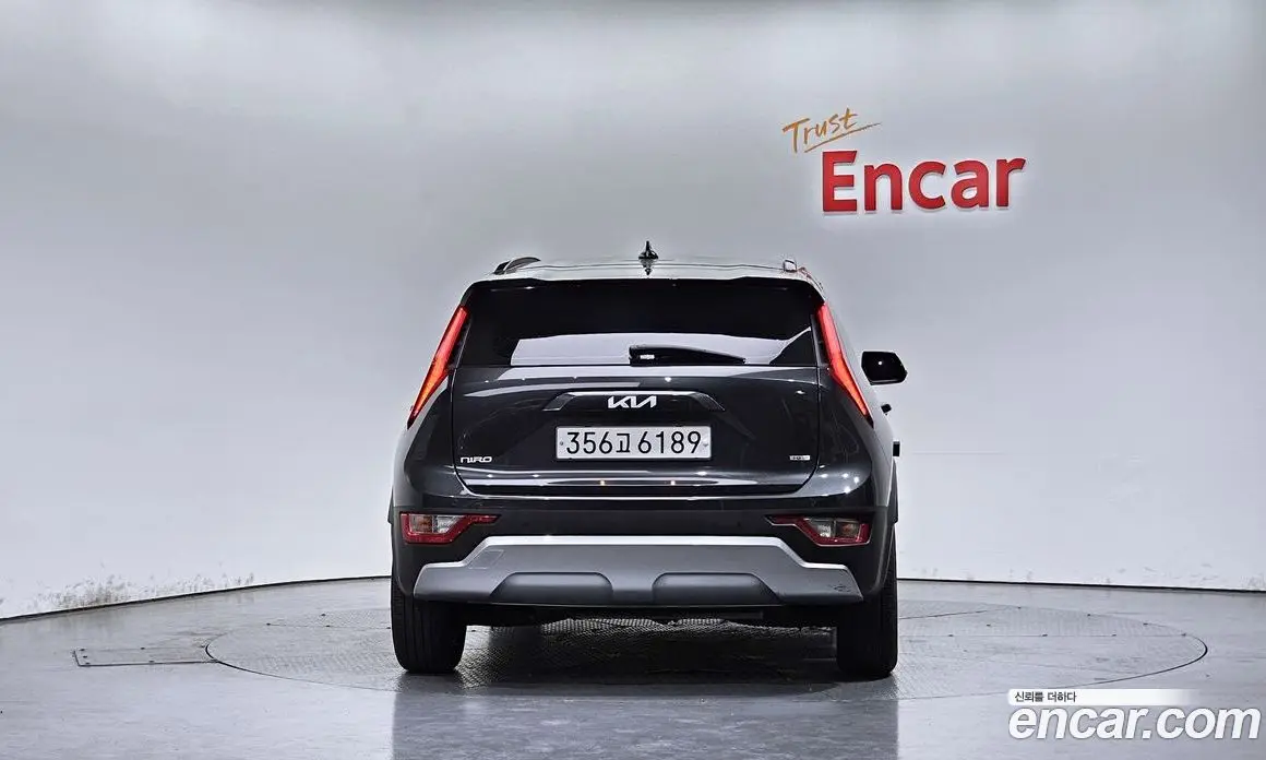 Kia Niro 2022 1.6 автомат (гидро), фото 4