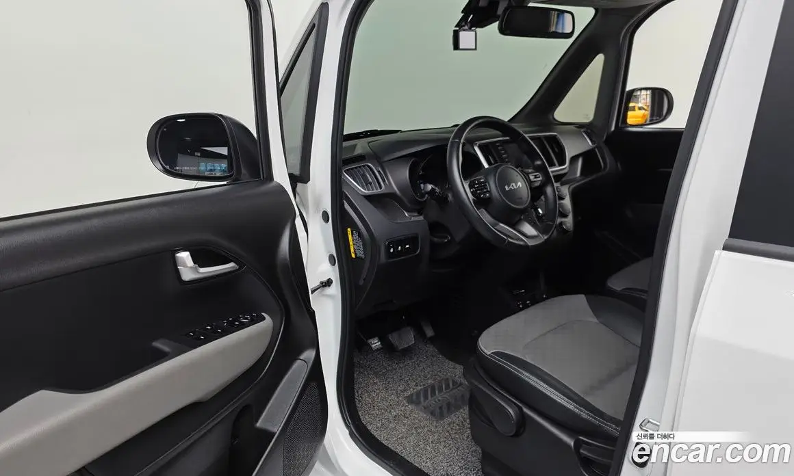 Kia Ray 2022 1.0 автомат (гидро), фото 13