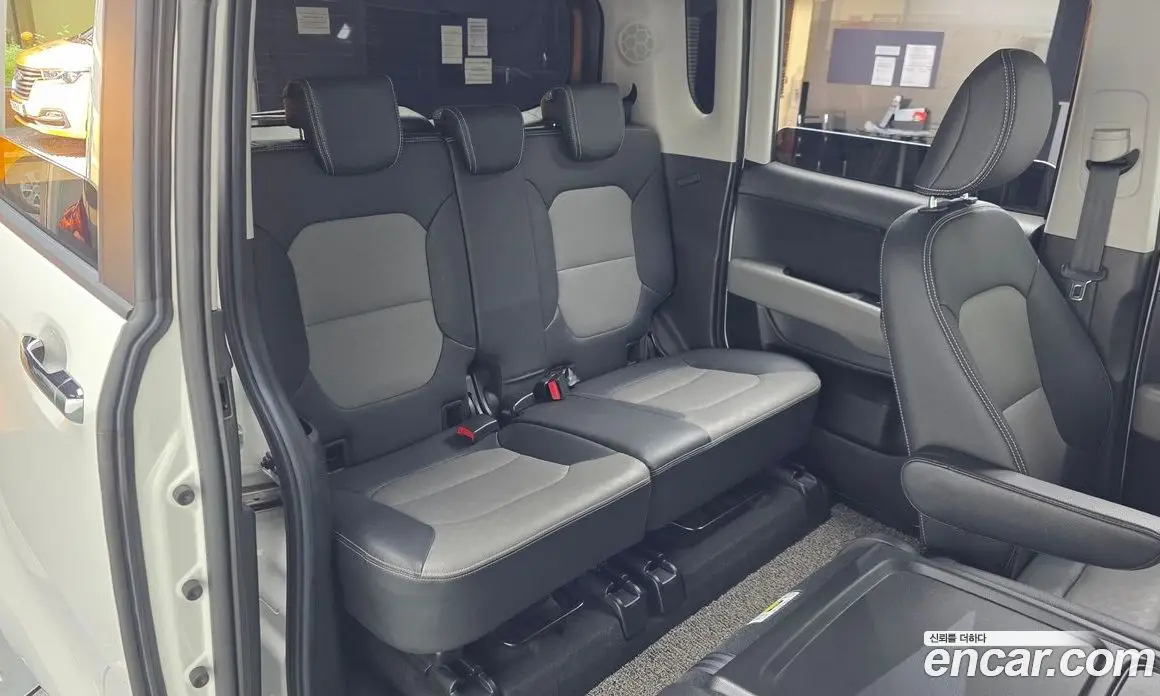 Kia Ray 2022 1.0 автомат (гидро), фото 17