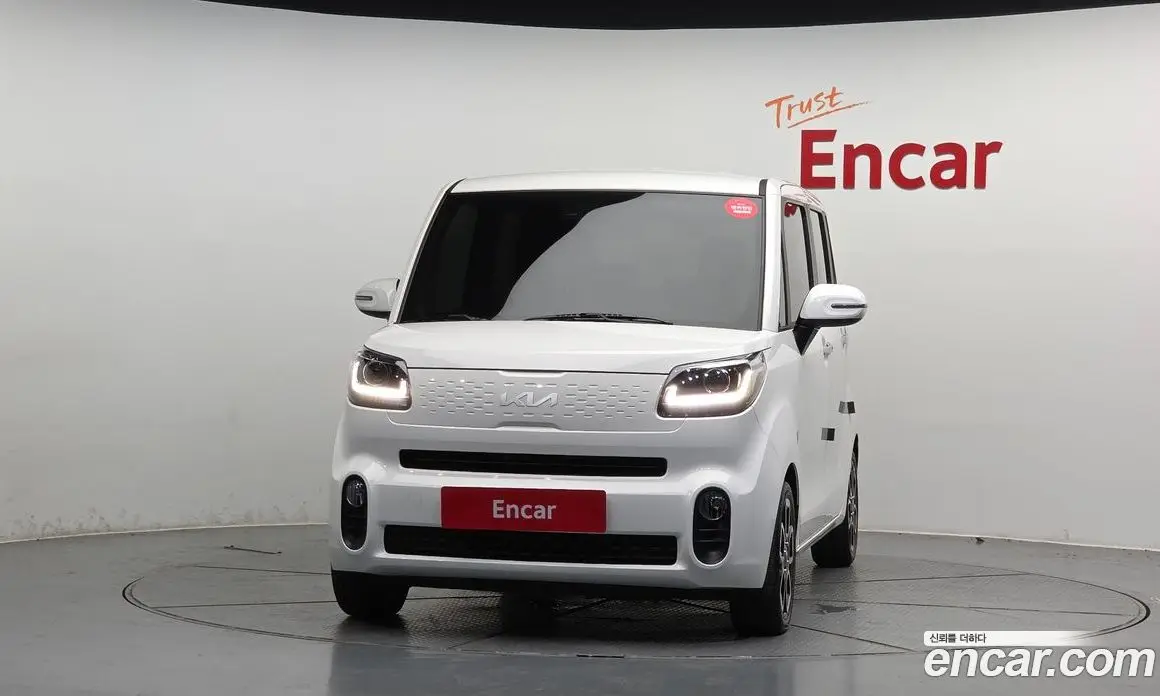 Kia Ray 2022 1.0 автомат (гидро), фото 3