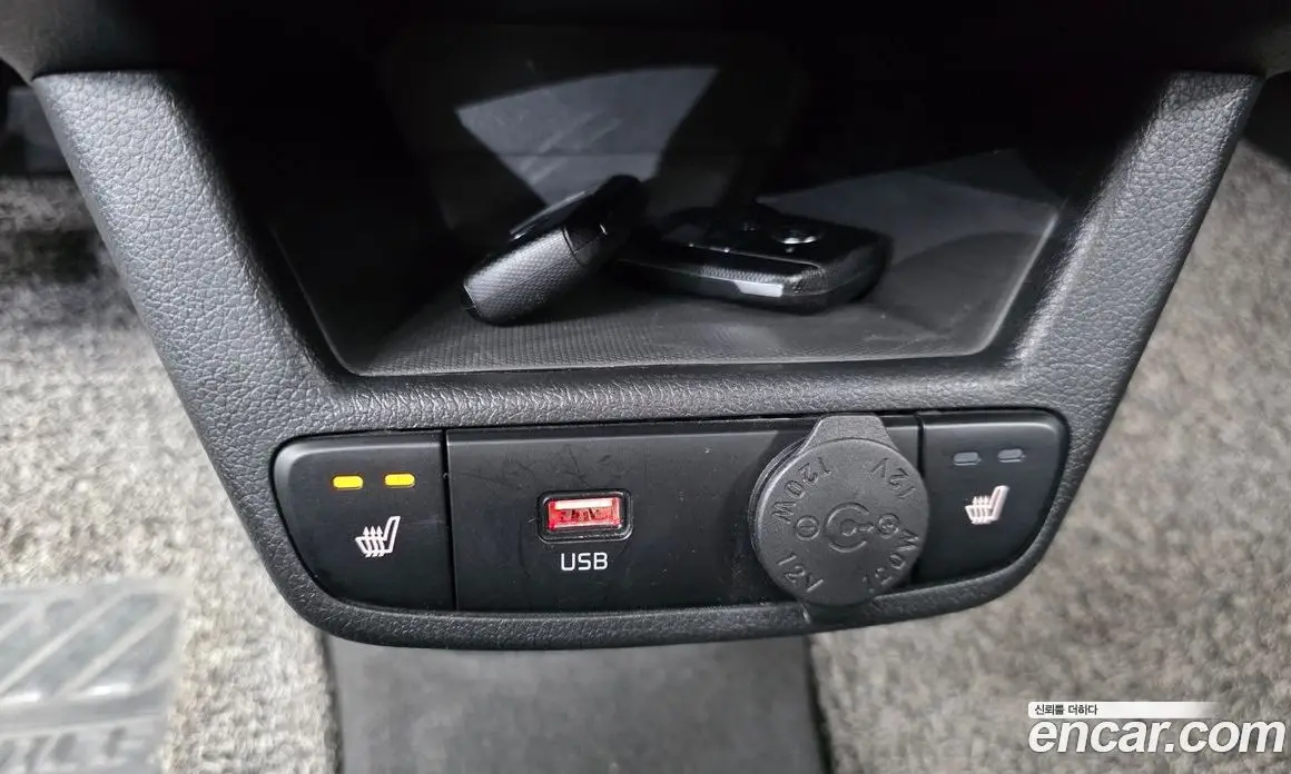 Kia Ray 2022 1.0 автомат (гидро), фото 24