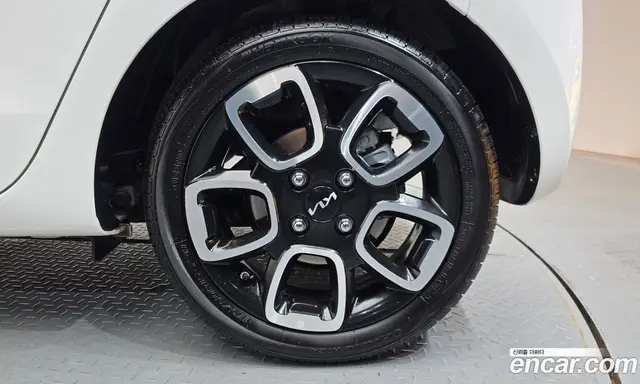 Kia Ray 2022 1.0 автомат (гидро), миниатюра 7