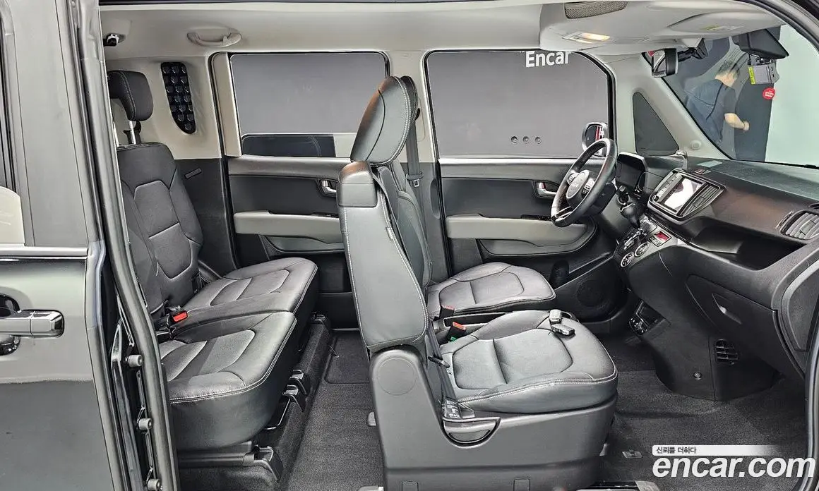 Kia Ray 2023 1.0 автомат (гидро), фото 16
