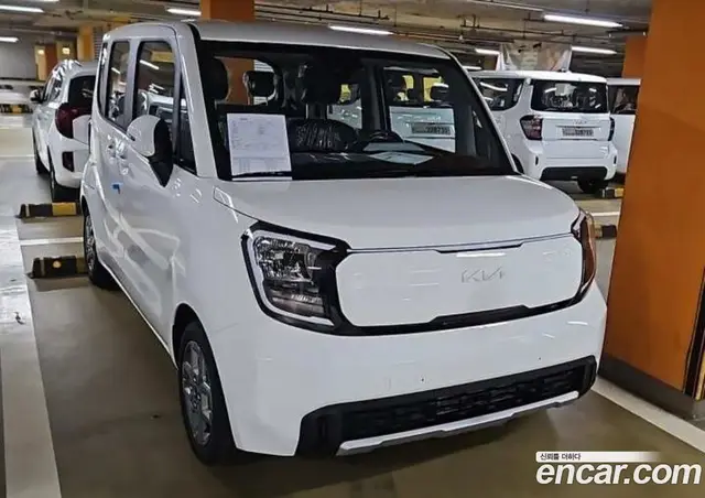 Kia Ray 2026 1.0 автомат (гидро), миниатюра 8
